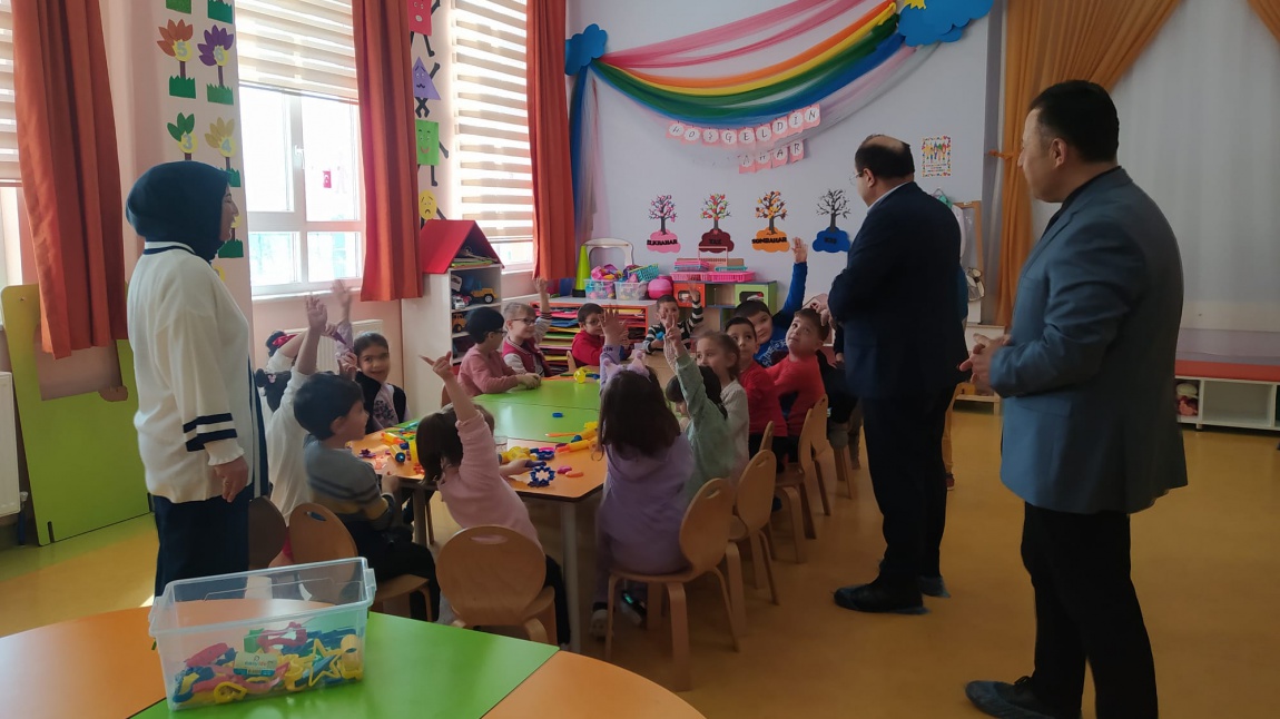 Keçiören Kaymakamı Sn. Dr. Mehmet AKÇAY'ın Okulumuza Ziyareti